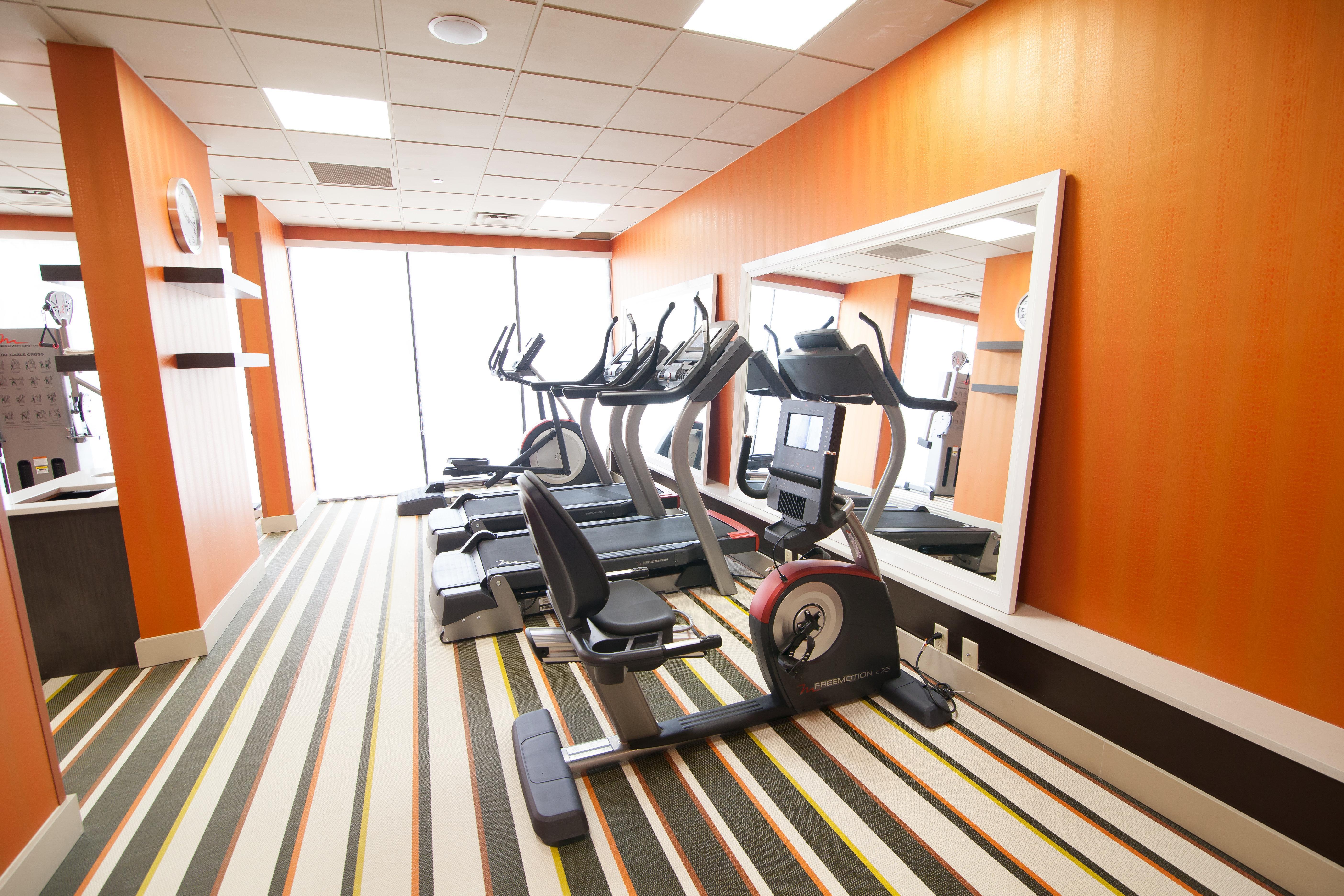 Holiday Inn Express Atlanta Galleria-Ballpark Area By Ihg Smyrna Exterior foto